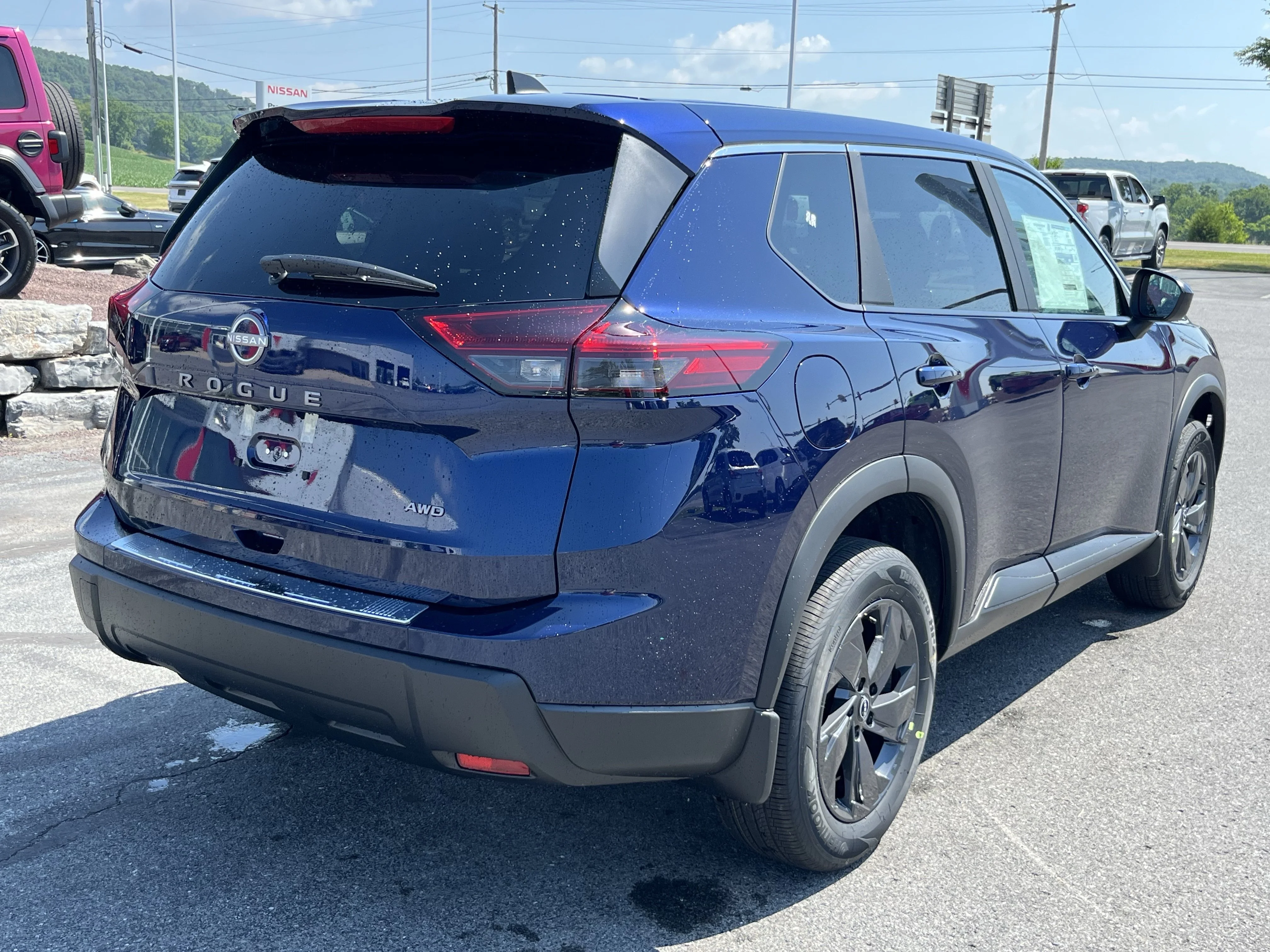 New 2026 Deep Ocean Blue Pearl Nissan SV image 5