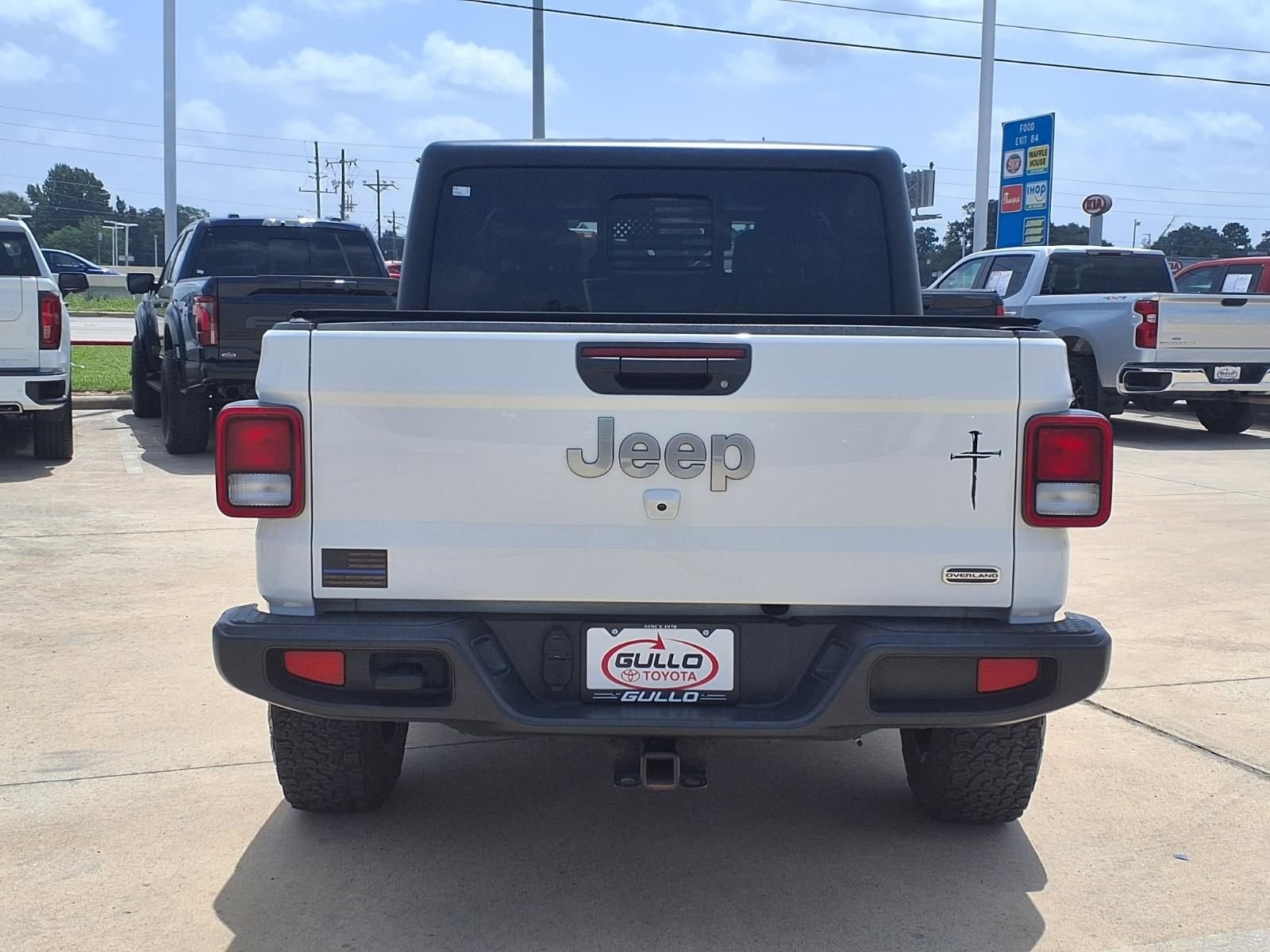 Used 2023 Bright White Clearcoat Jeep Overland image 7