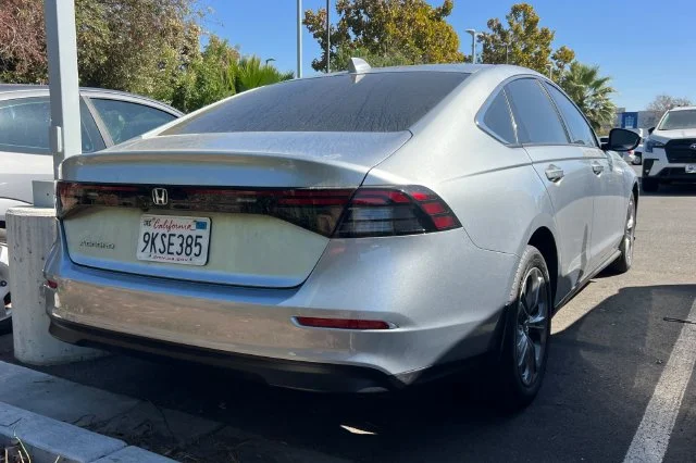 Used 2024  Honda EX image 7