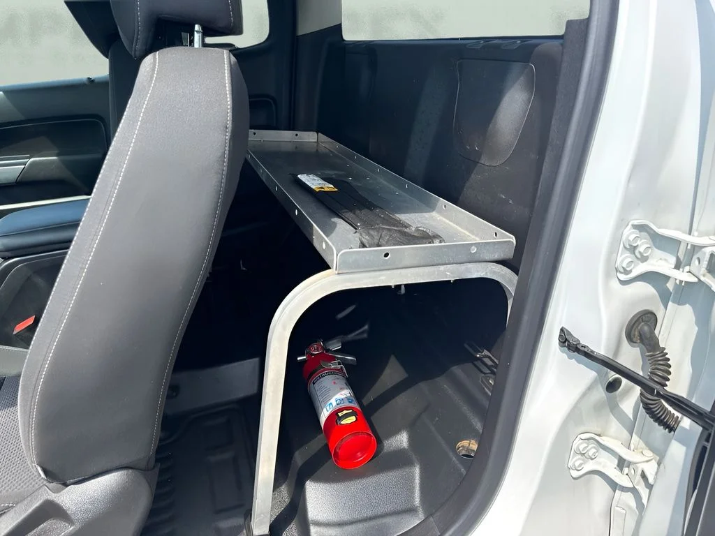 Used 2022 White Chevrolet LT image 6