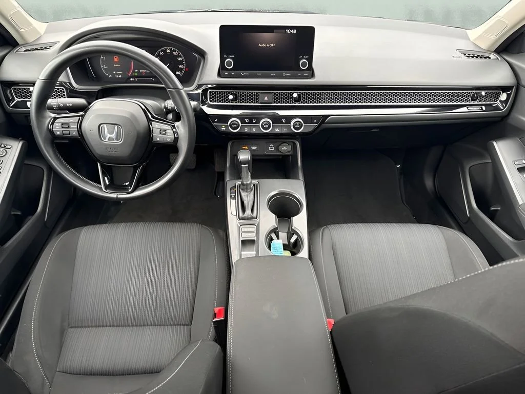 Used 2023  Honda EX image 13