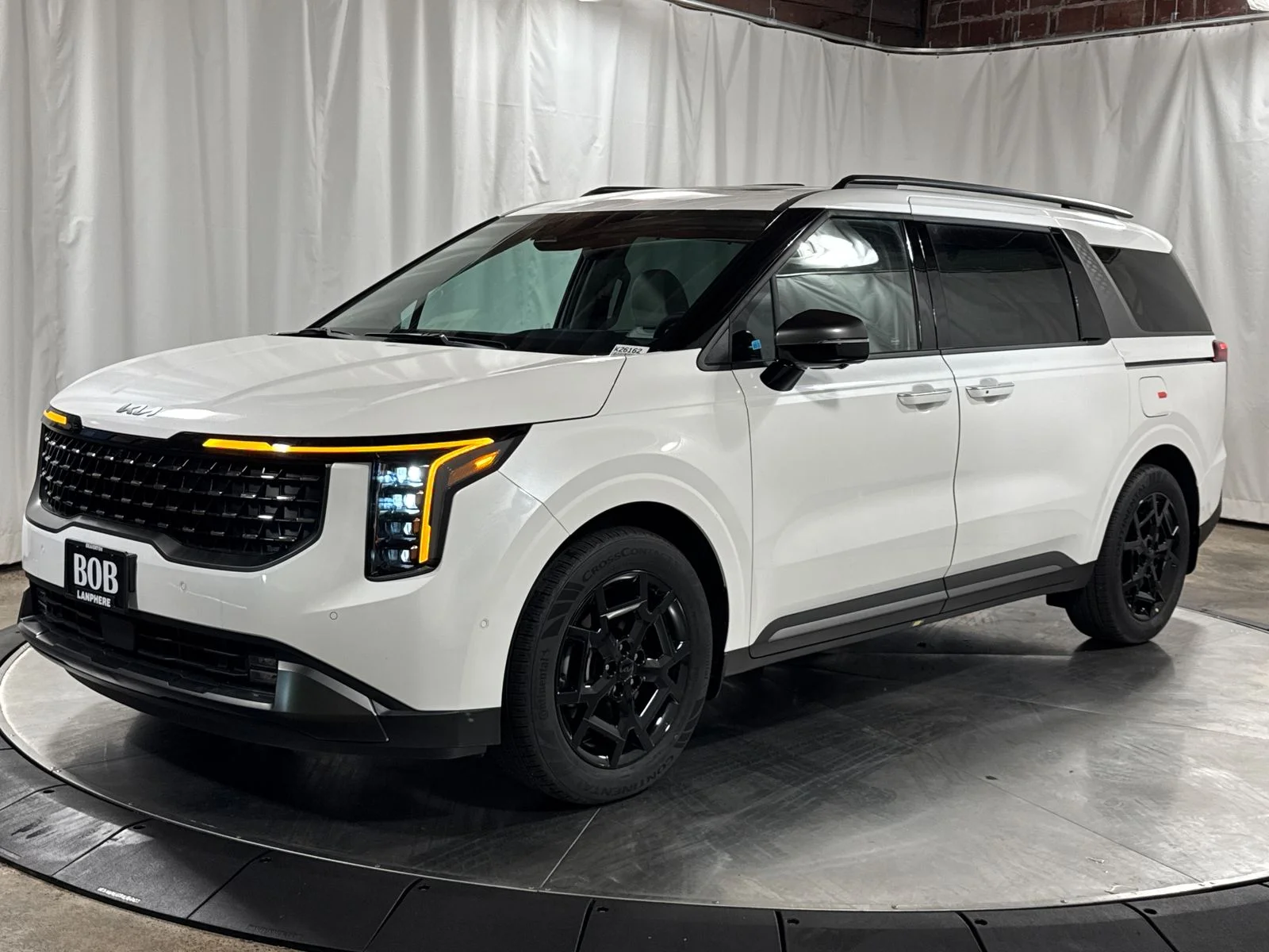 2026 Kia Sedona SX Prestige HEV's photo