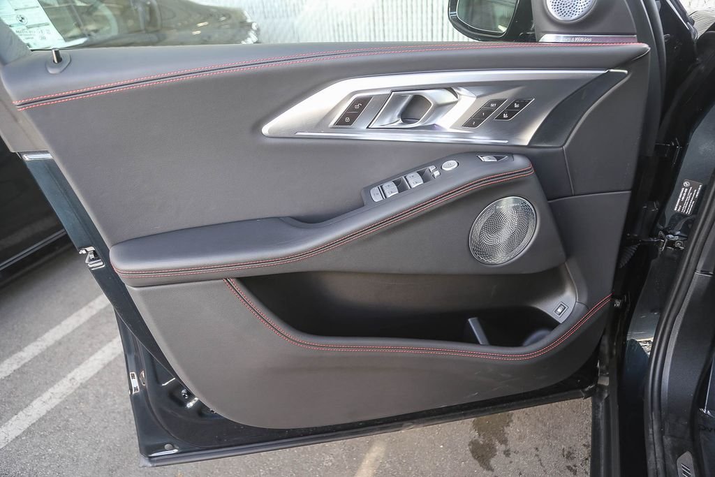 Used 2024 Petrol Mica metallic BMW Label image 16