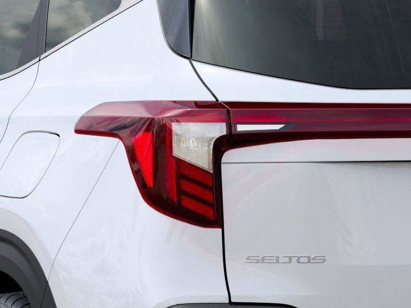 New 2026 Clear White/Black Roof Kia SX image 11