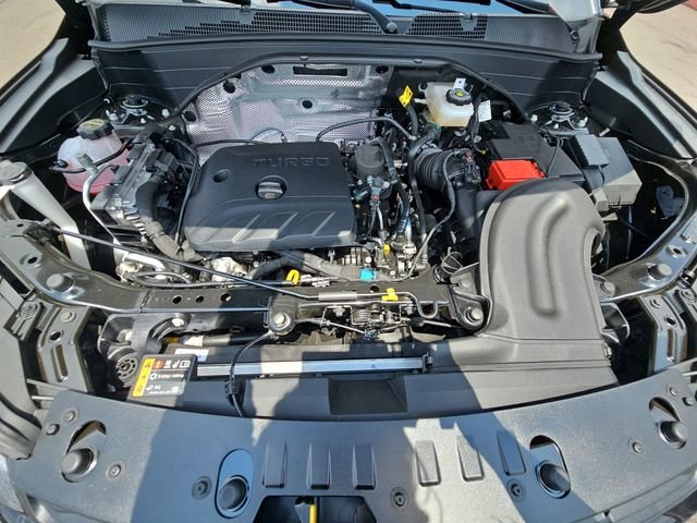 New 2026 Mosaic Black Metallic Chevrolet LT image 32