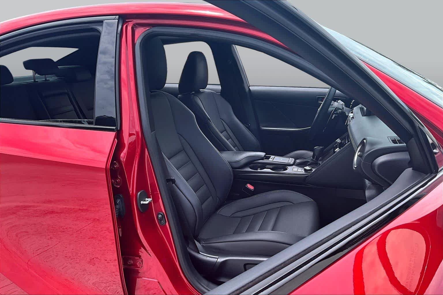 Used 2021 Infrared Lexus F SPORT image 9
