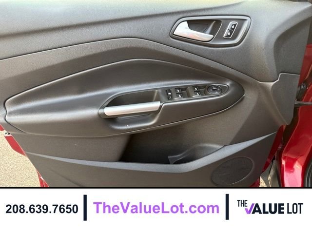 Used 2016 Red Ford SE image 20