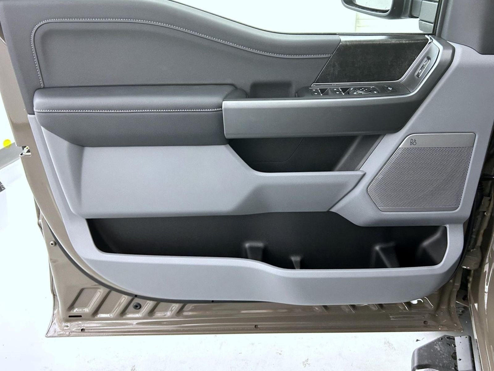 2026 Ford F-250 Super Duty XLT - Photo 9