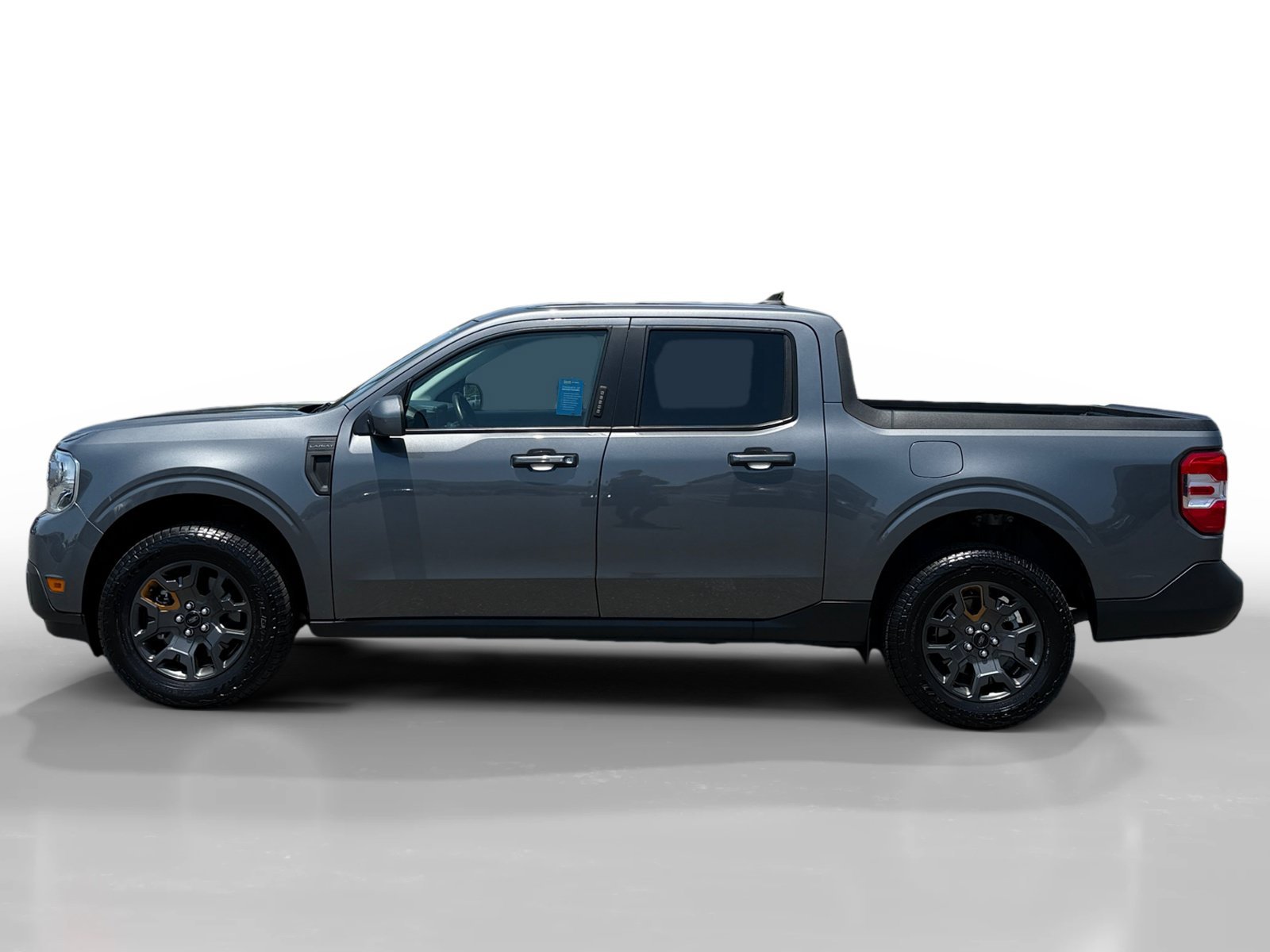 Used 2023 Carbonized Gray Metallic Ford Lariat image 2