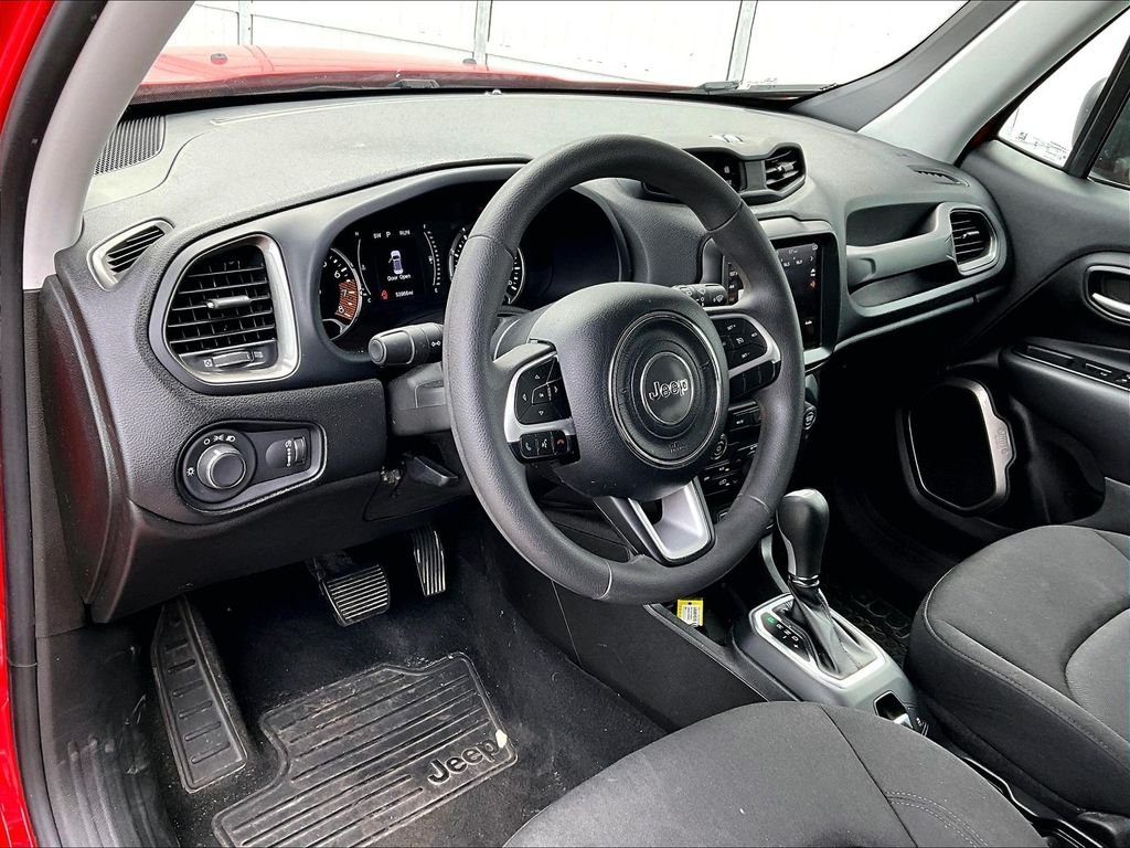 Used 2023 Colorado Red Clearcoat Jeep Latitude image 8