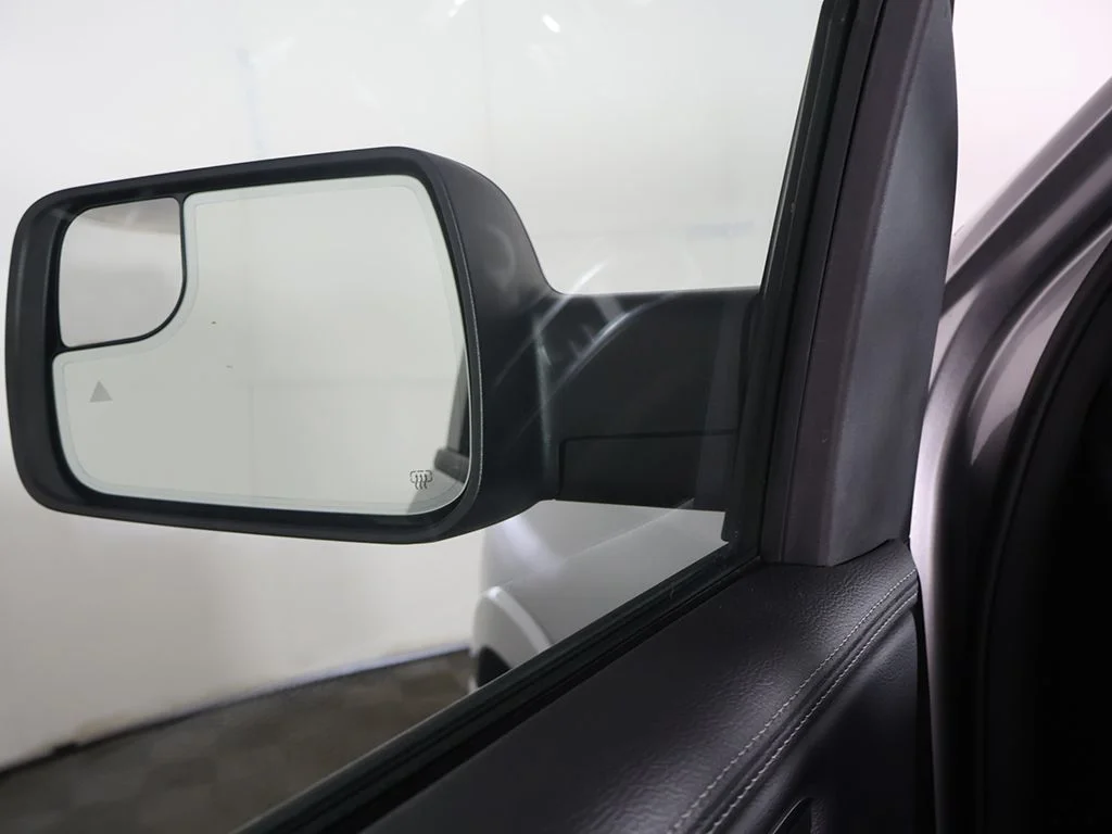 Used 2025 Silver Ram Laramie image 37