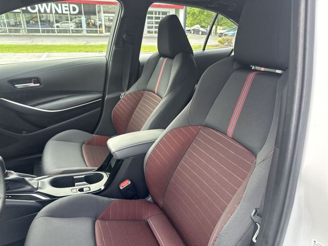 Used 2025 White Toyota SE image 15