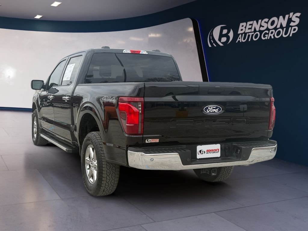 Used 2025 Black Ford XLT image 3
