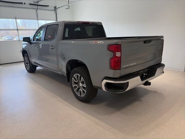 New 2026 Sterling Gray Metallic Chevrolet LT (2FL) image 17