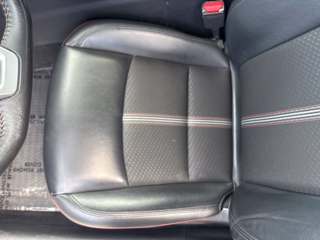 Used 2024 White Nissan 2.5 SR image 16