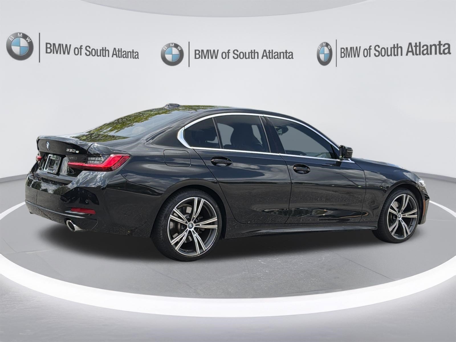 Used 2024 Black Sapphire Metallic BMW 330e image 28