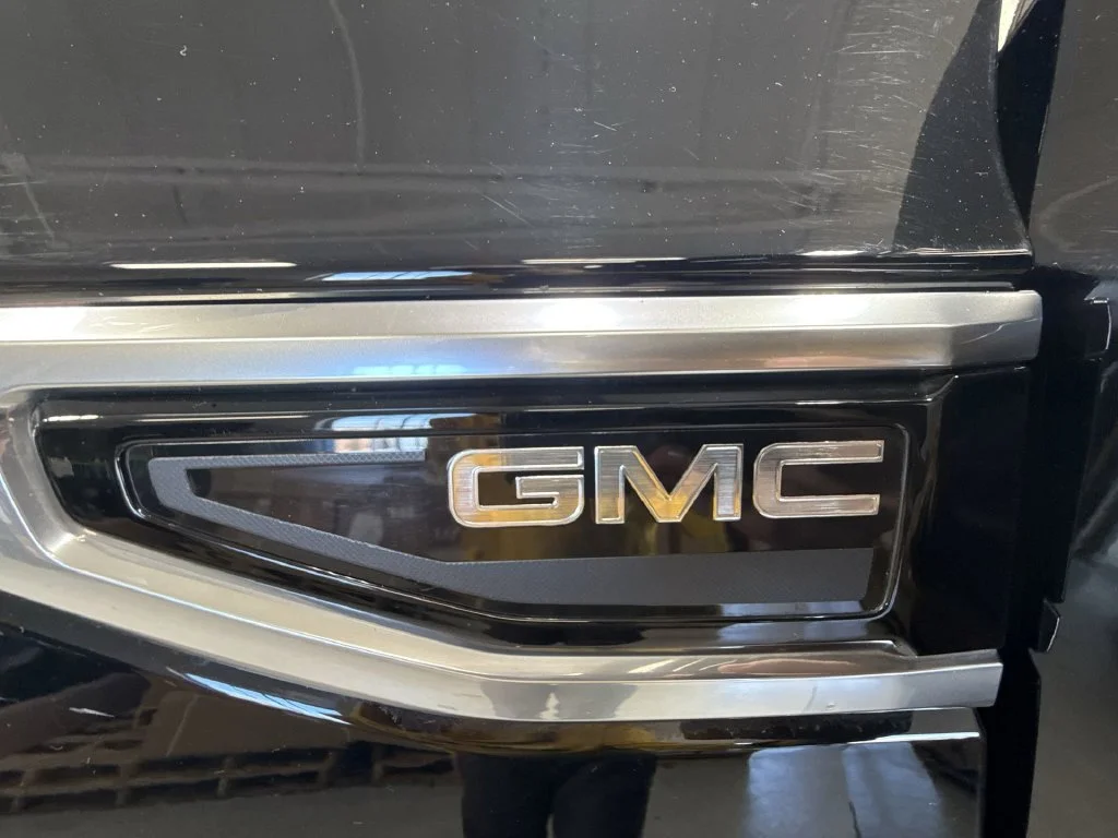 Certified Used 2022 ONYX BLACK GMC Denali image 39