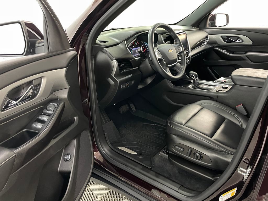 2023 Chevrolet Traverse 3LT - Photo 23