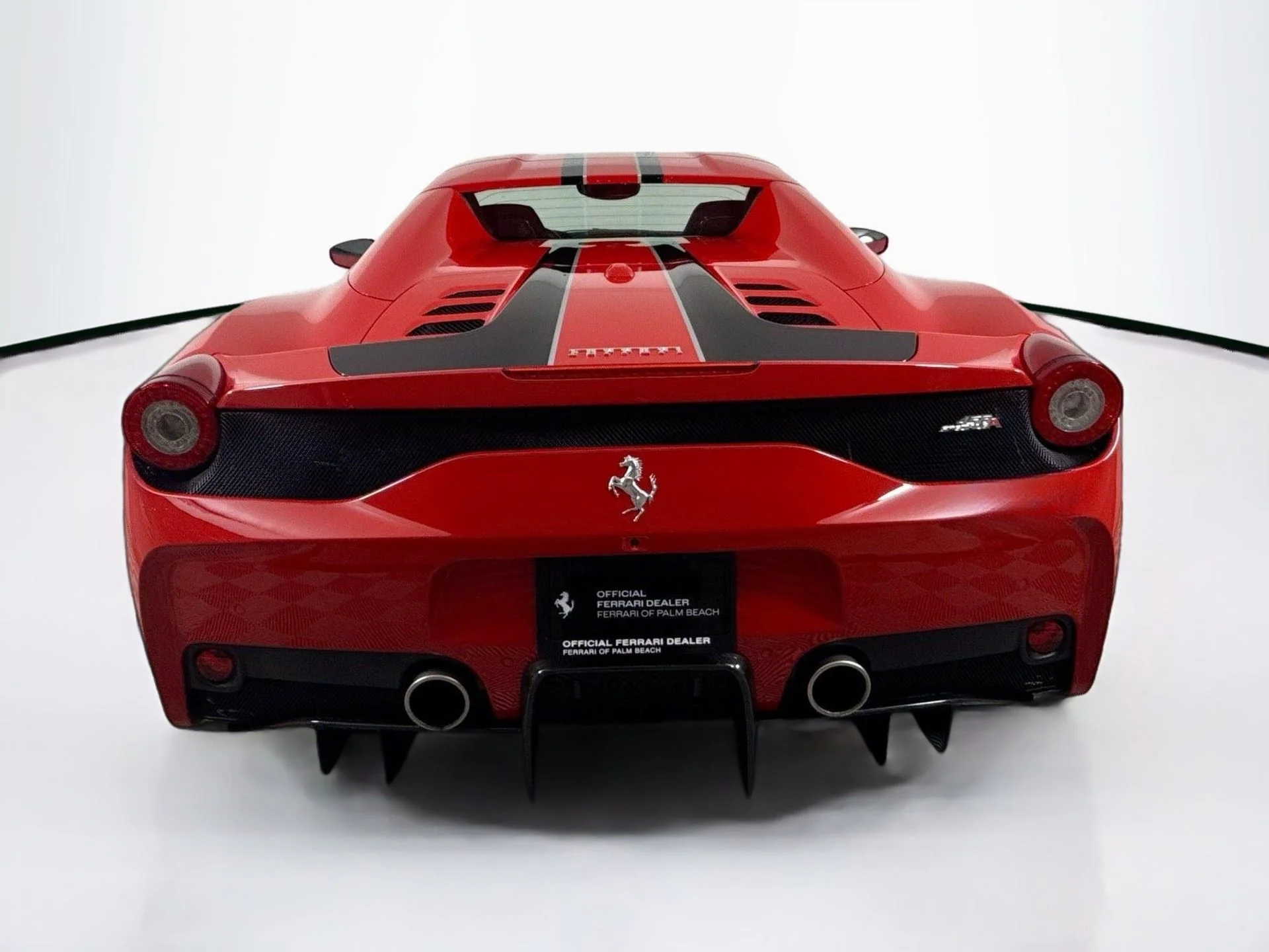 Certified Used 2015 Rosso Corsa Ferrari Base image 6