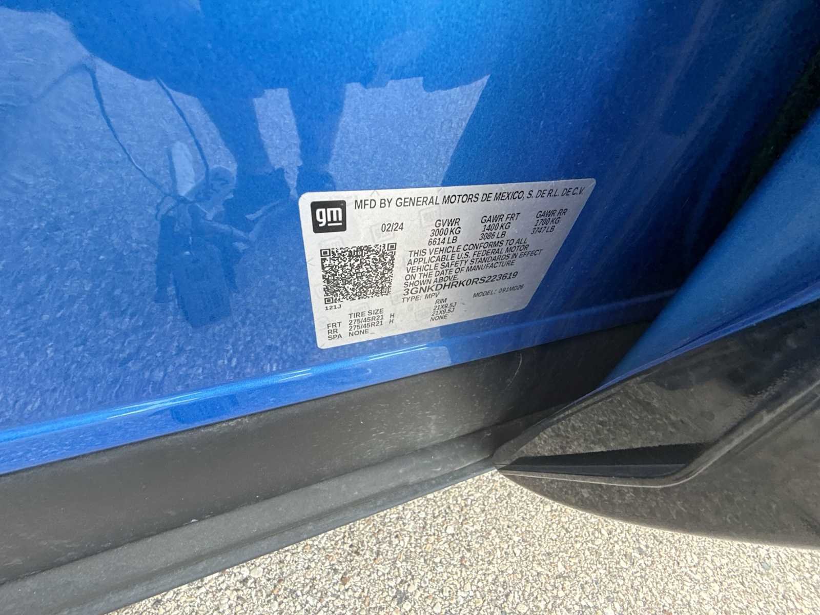 Used 2024 Riptide Blue Metallic Chevrolet RS image 34