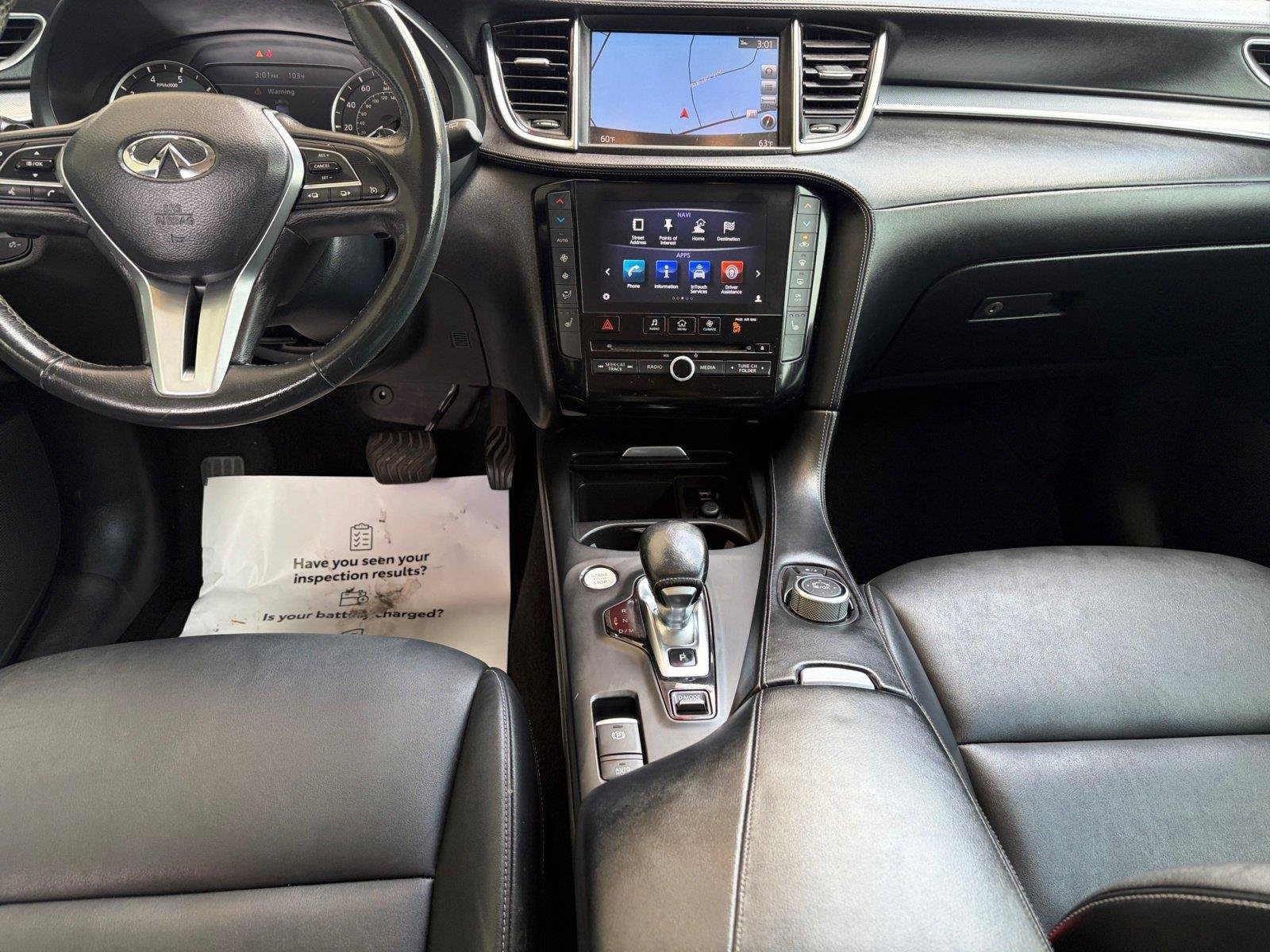 Used 2019 Lunar White INFINITI LUXE image 10
