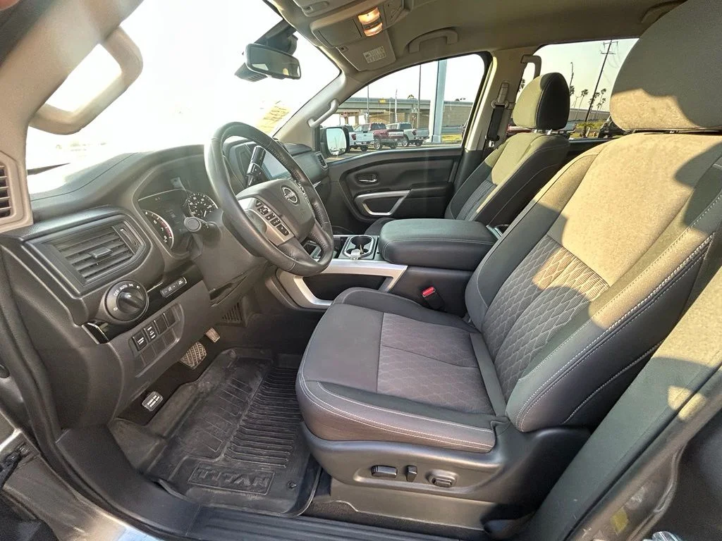 Used 2024 Gray Nissan SV image 12