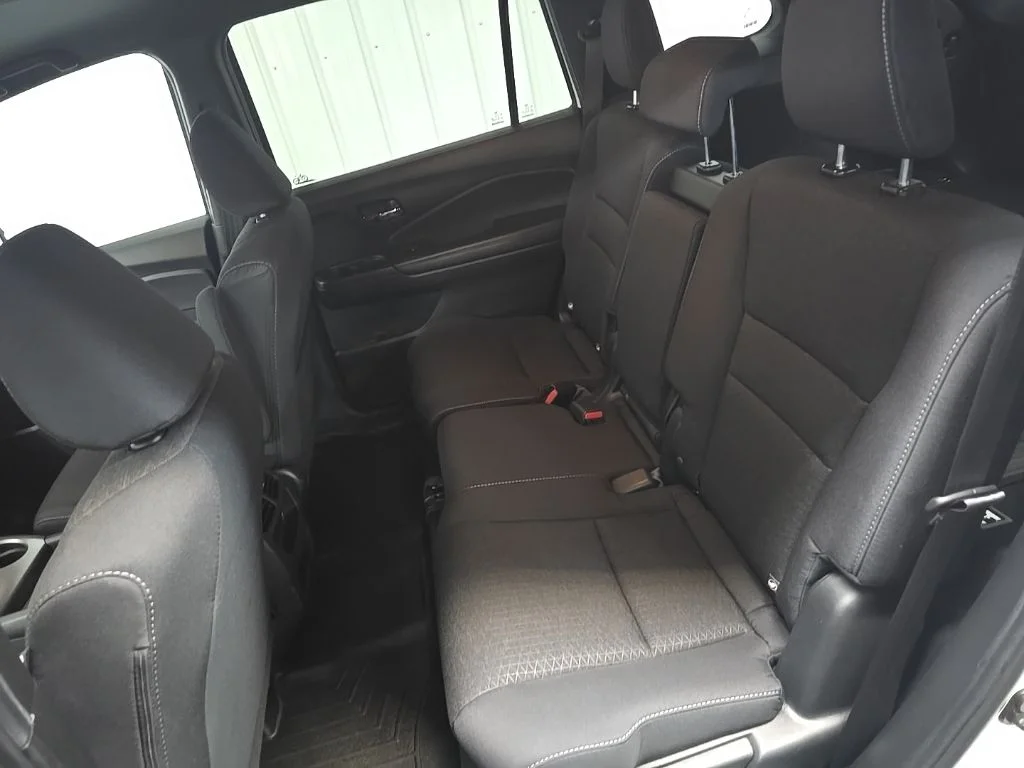 Used 2021  Honda Sport image 31