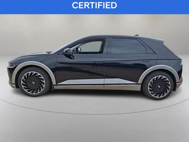 Certified Used 2023 Black Hyundai Limited image 6