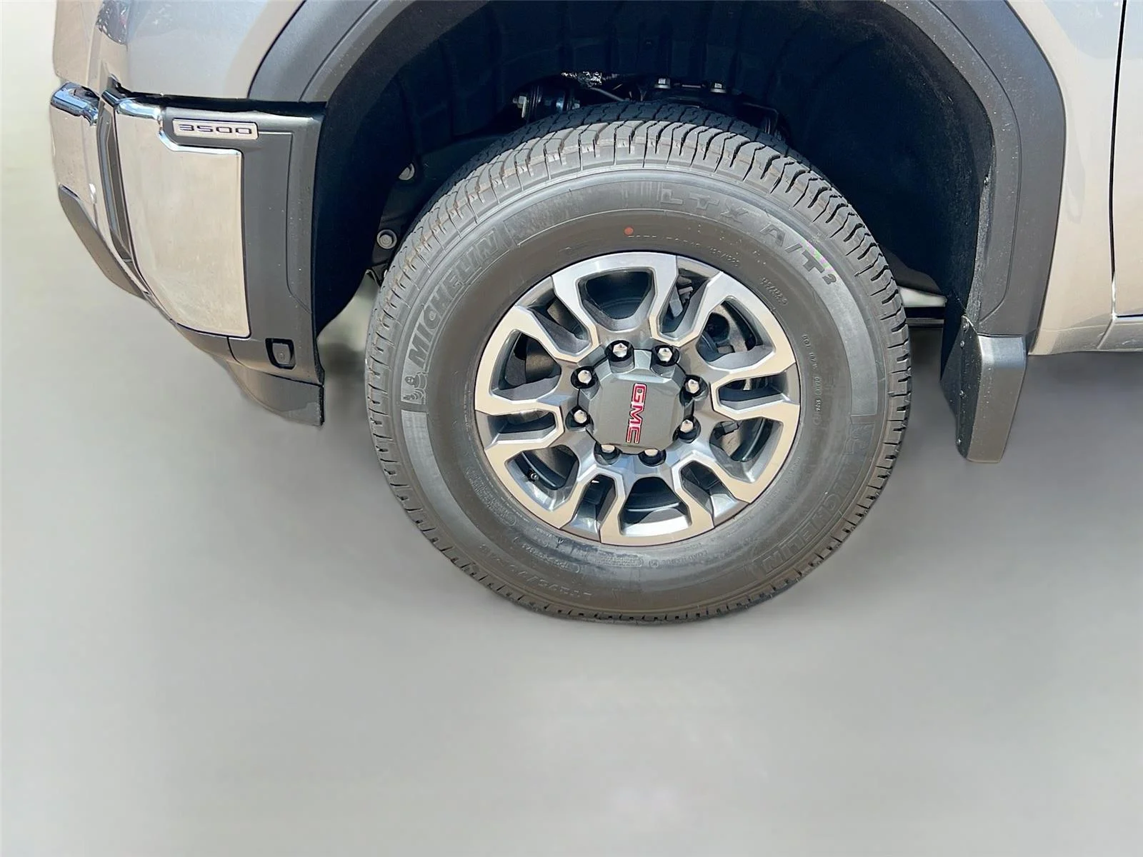 2026 GMC Sierra 3500HD SLE - Photo 30