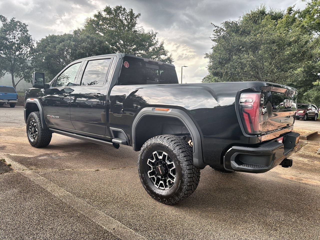 New 2026 Onyx Black GMC AT4X image 6