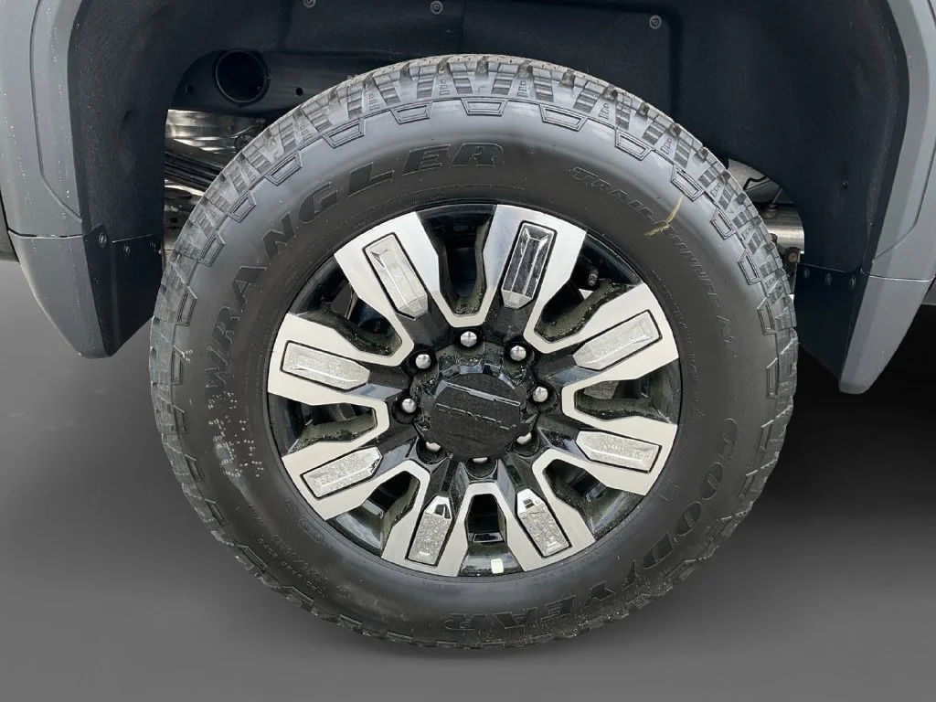 New 2026 Onyx Black GMC Denali image 10