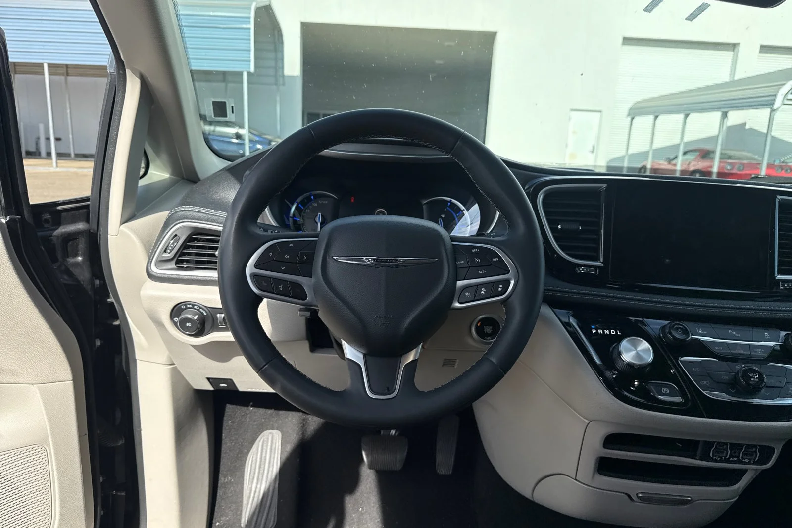 Used 2023 Black Chrysler Touring L image 11