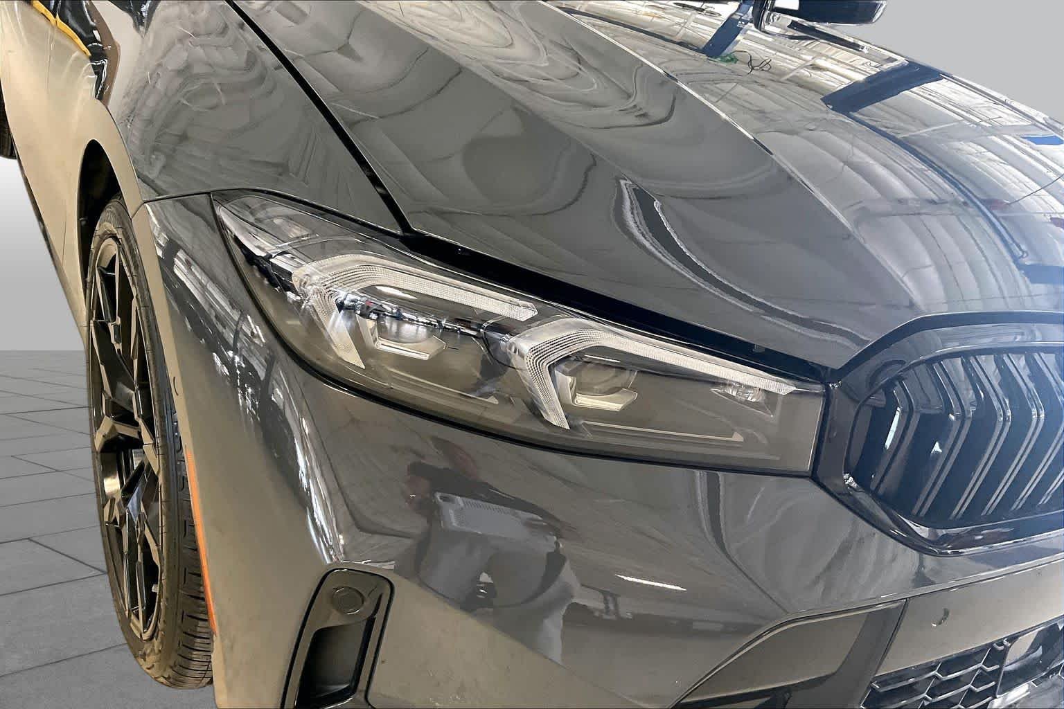 New 2026 Dravit Grey Metallic BMW 330i xDrive image 12
