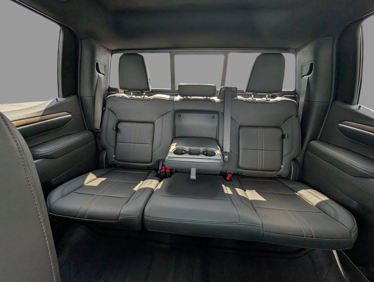 New 2026 Black Chevrolet High Country image 14