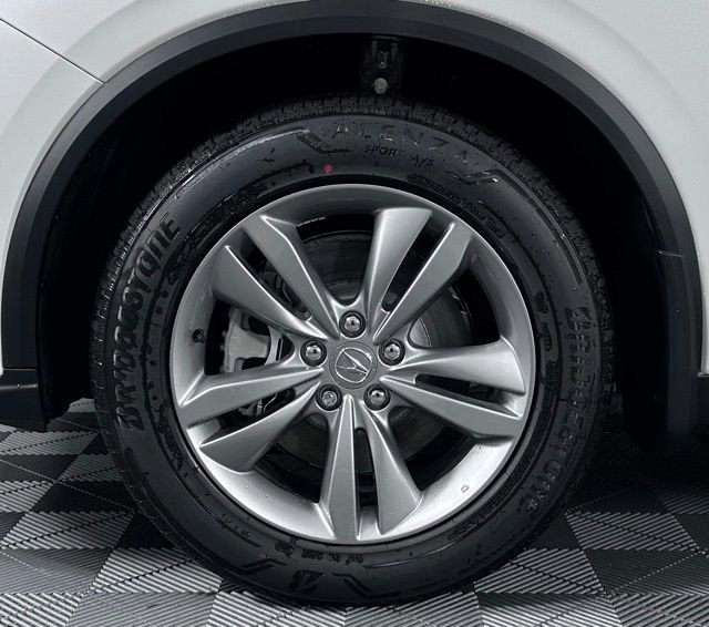 Certified Used 2026 Platinum White Pearl Acura SH-AWD image 43