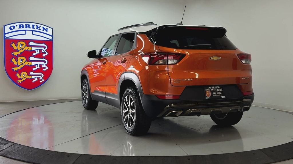 Used 2022 Orange Metallic Chevrolet ACTIV image 6
