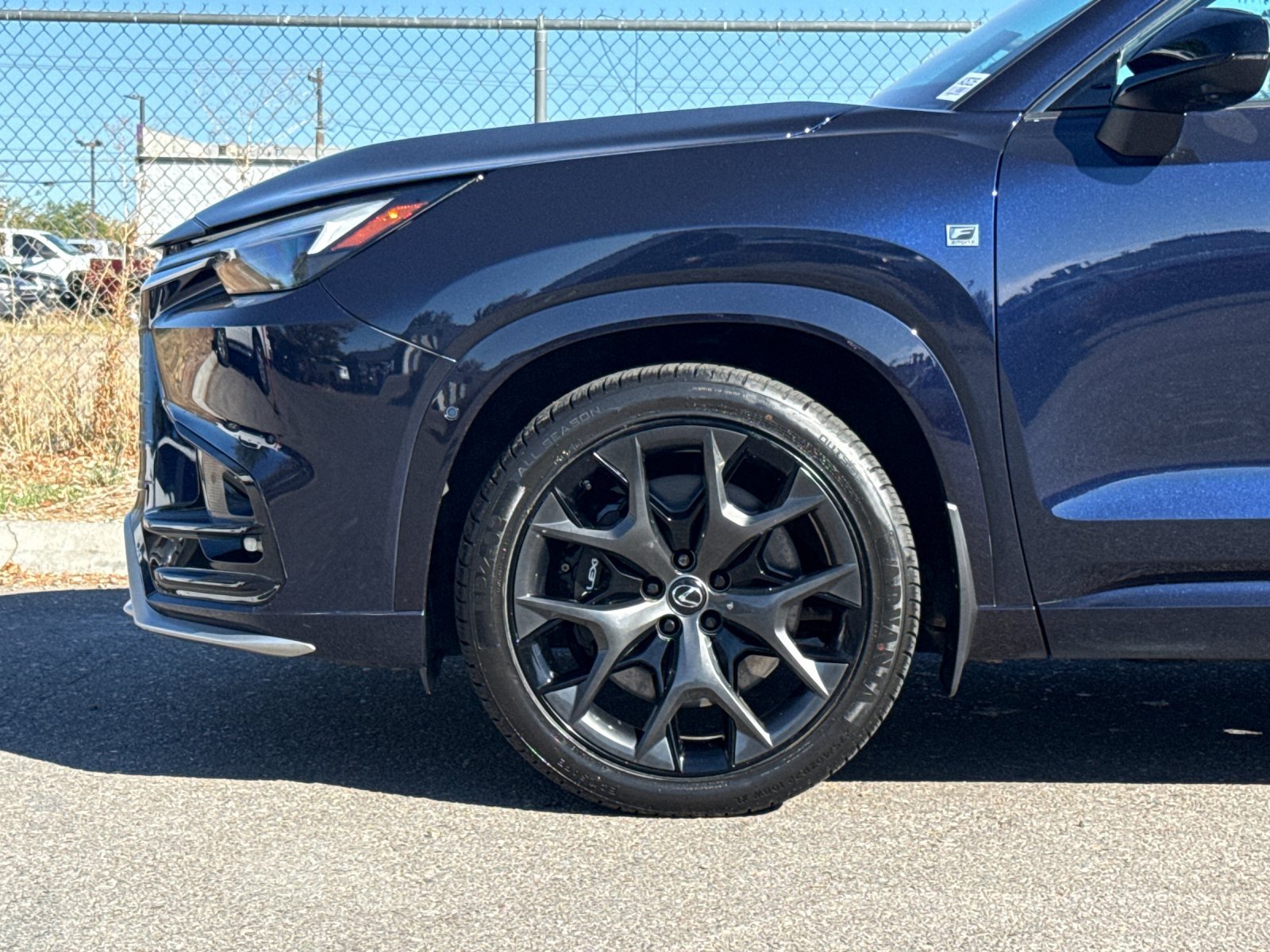 Used 2024  Lexus 500h F SPORT Luxury image 26