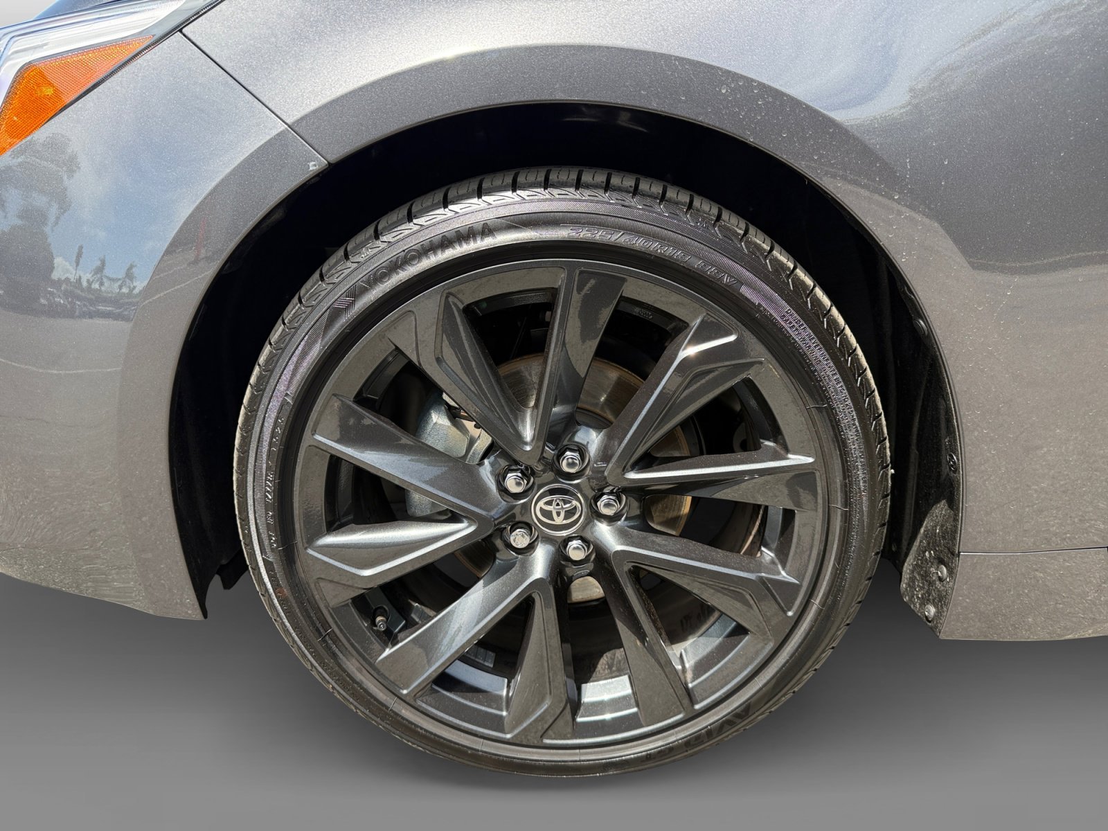 Used 2025 Magnetic Gray Metallic Toyota XSE image 9