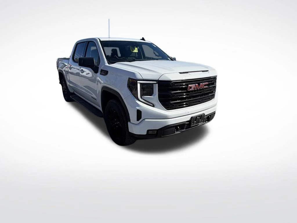Used 2023 SUMMIT WHITE GMC Elevation image 8