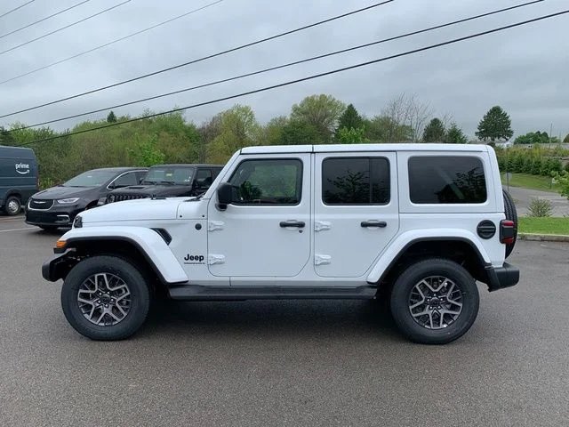 New 2026 Bright White Clearcoat Jeep Sahara image 2