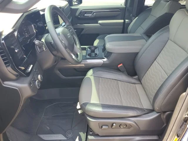 Used 2024 Black Chevrolet ZR2 image 5