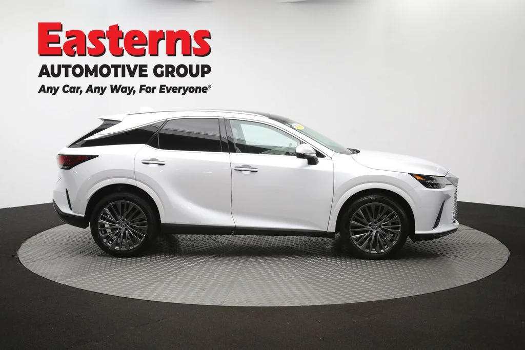 Used 2025 White Lexus 350 Luxury image 52