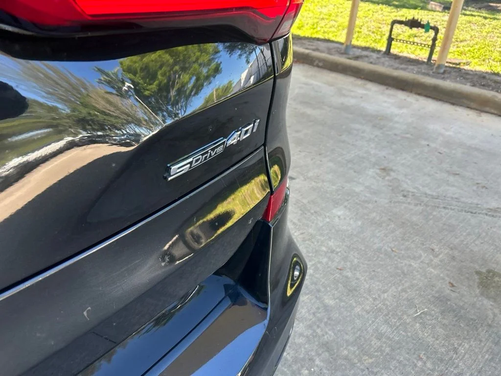 Used 2020 Black BMW sDrive40i image 19
