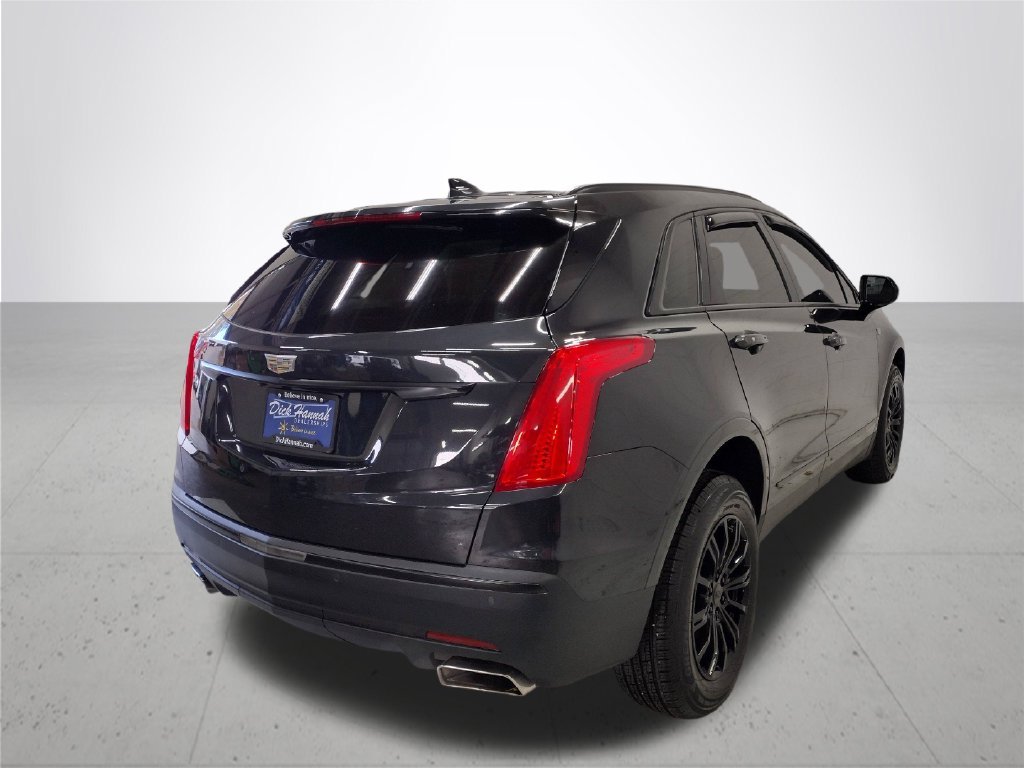 Used 2019  Cadillac Luxury image 6