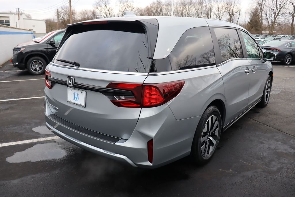 New 2026 Solar Silver Metallic Honda EX-L image 5