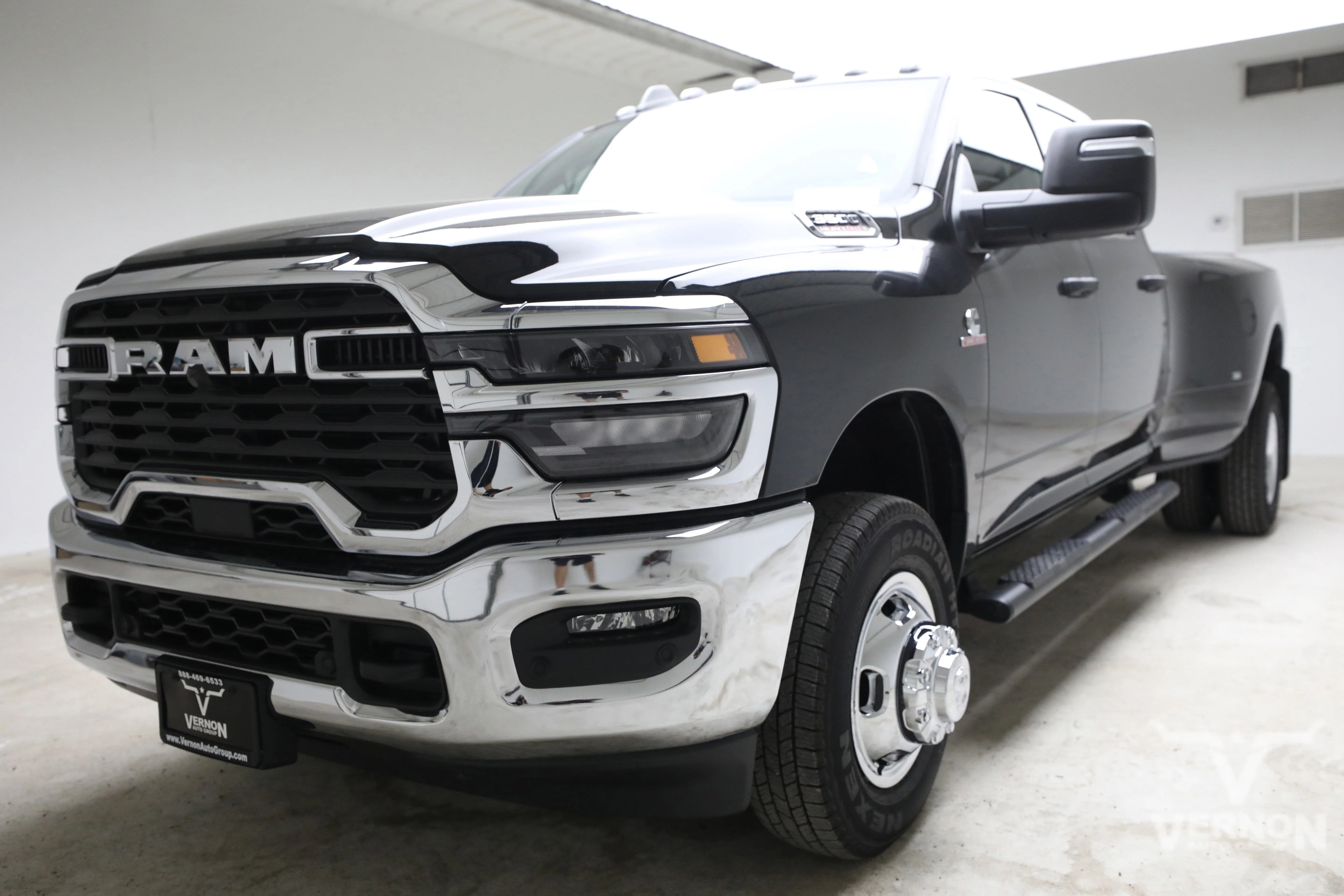 New 2026 Ram 3500 DRW ST Crew Cab 4x4