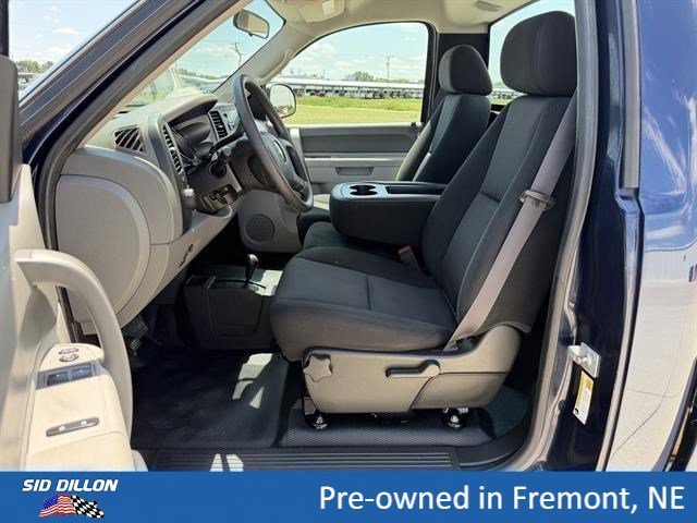 Used 2011 Imperial Blue Metallic Chevrolet Work Truck image 4