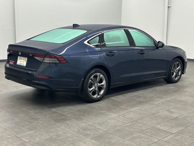 Used 2023 Black Honda EX image 2