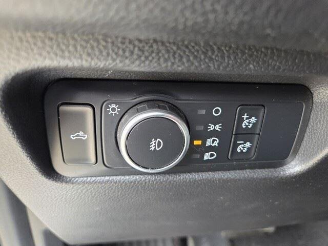 Used 2024 Oxford White Ford XLT image 14