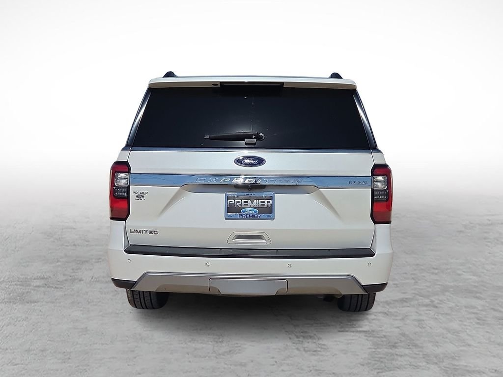 Used 2018 White Platinum Tri-Coat Metallic Ford Limited image 9